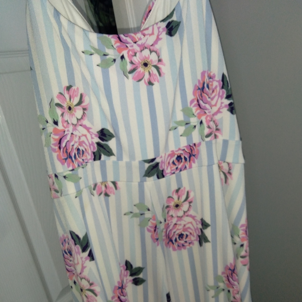 Romper - Picture 2 of 3